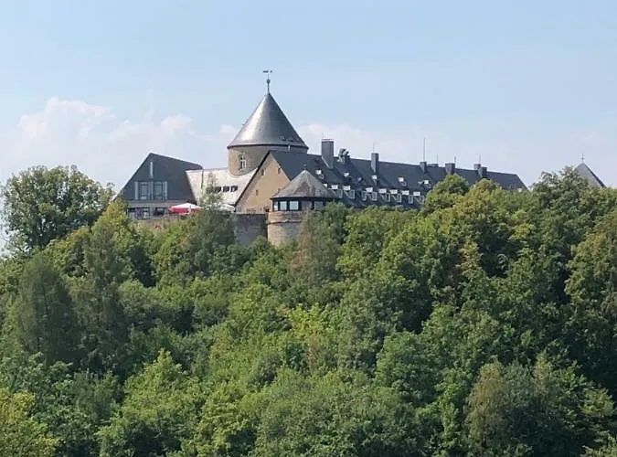 Arnstein * Waldeck (Hessen)